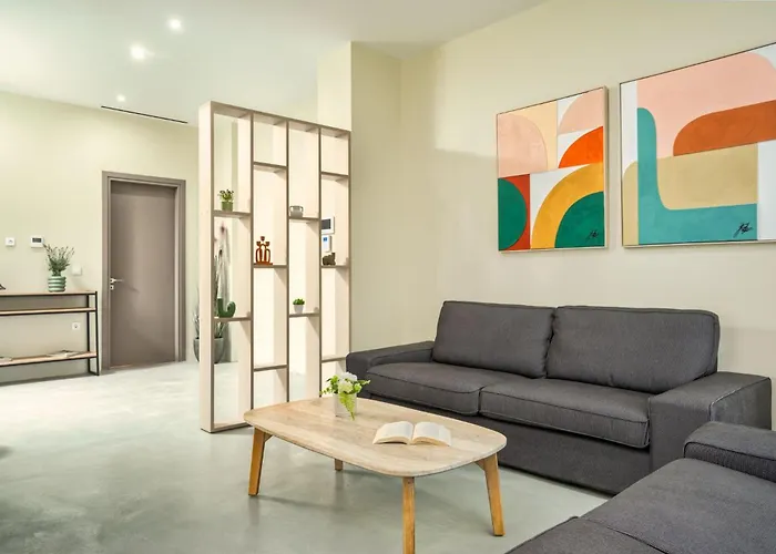 Apartment Sisomar With Private Pool, By Zantewize *
