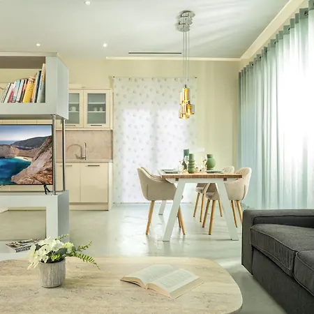 Sisomar With Private Pool, By Zantewize * Gaitani