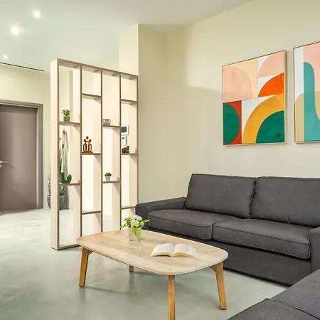 Appartement Sisomar With Private Pool, By Zantewize *