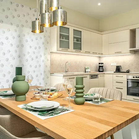 Sisomar With Private Pool, By Zantewize * Gaitani